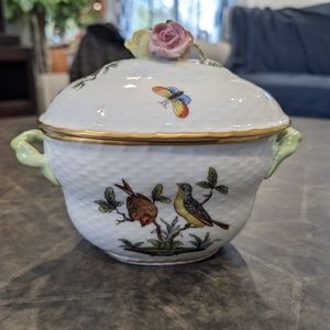 Herend Rothschild Bird Bon Bon